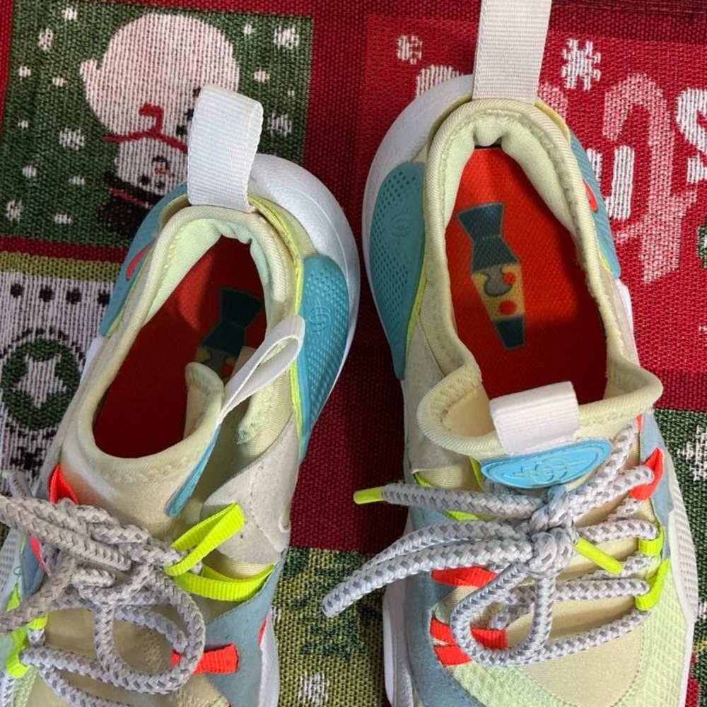 Nike Kids Multicolor Sneakers